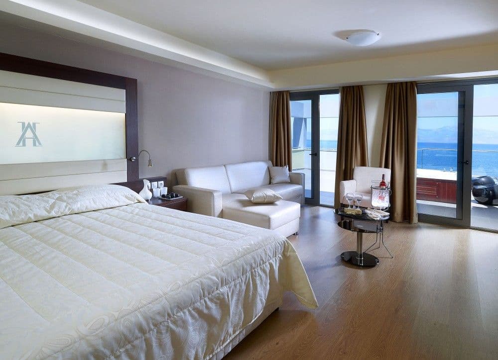 room-types-ARIONXYLOK-DELUXE-0.jpg