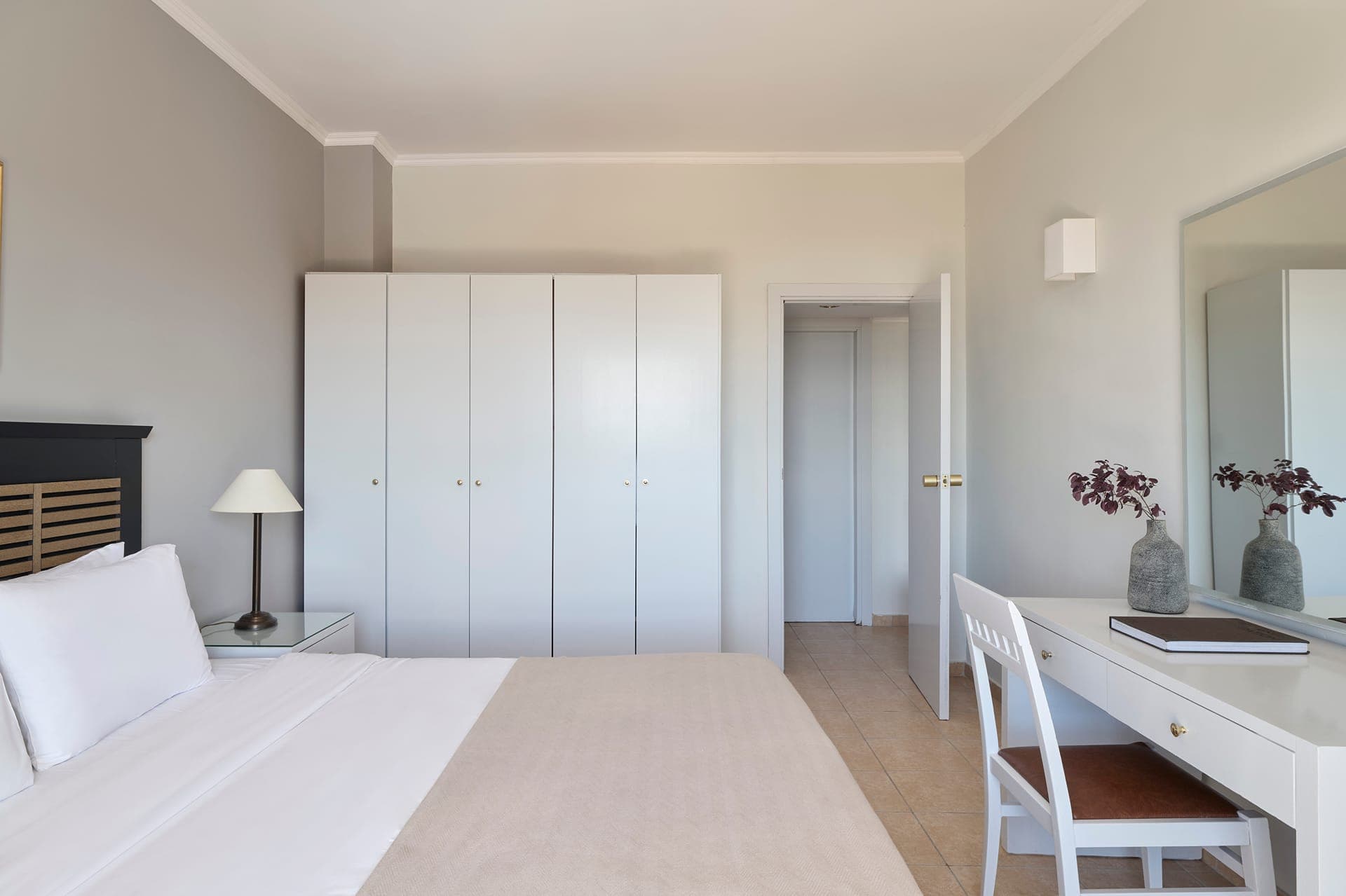 room-types-ARITI-STD-0.jpg
