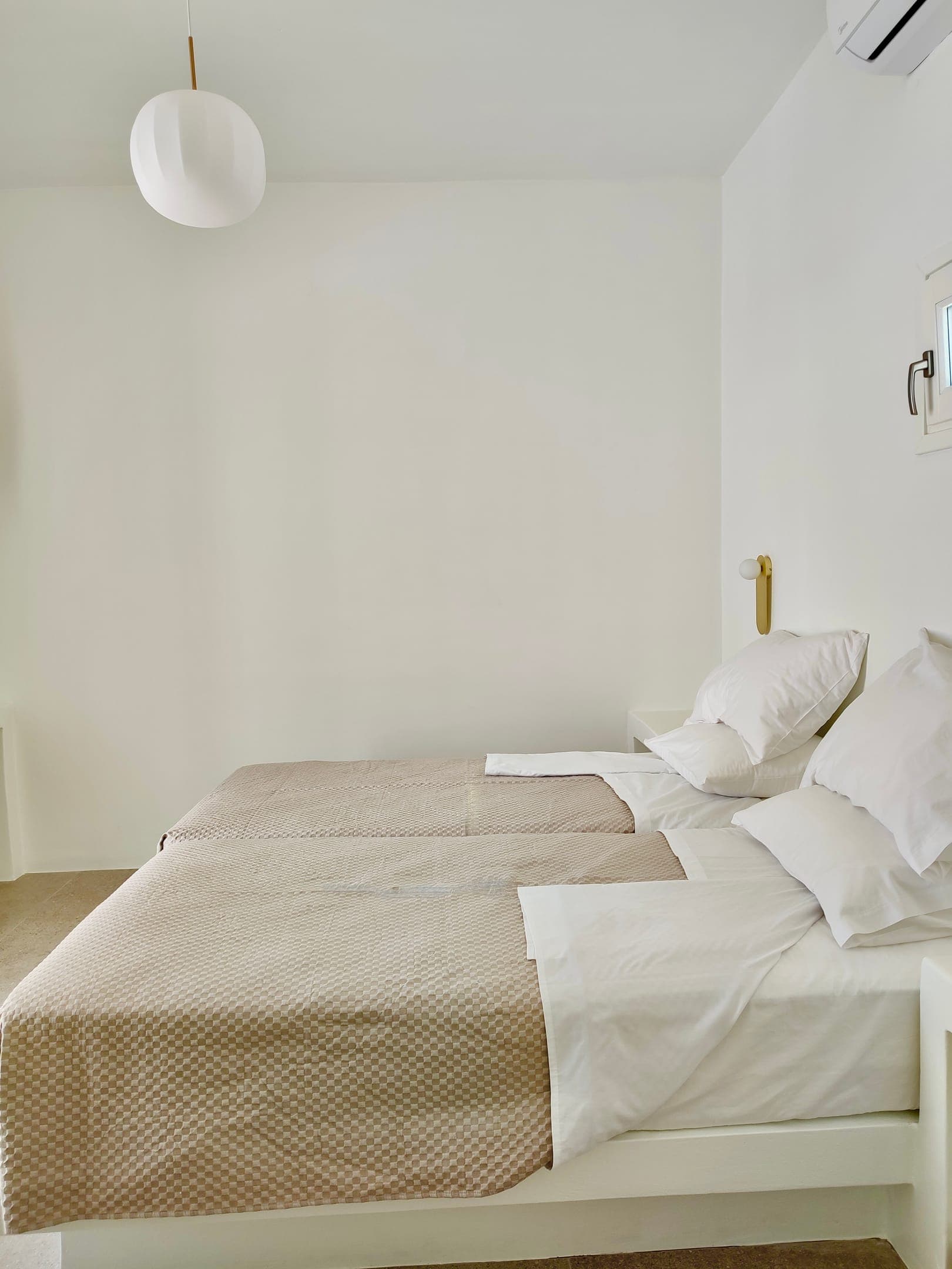 room-types-ARKTINOS-DBL-0.jpg