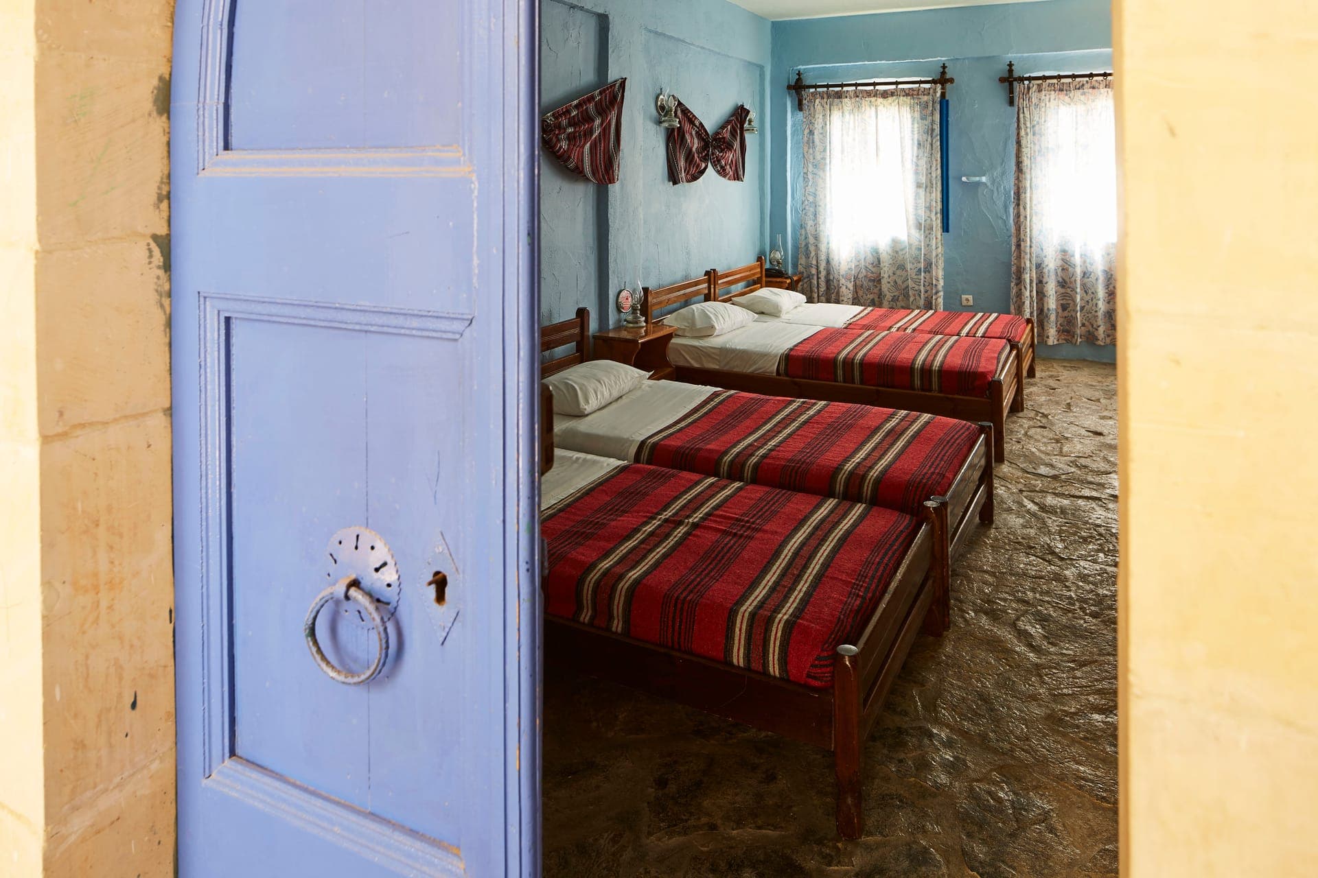 room-types-AROLITHOS-DBLTC-0.jpg