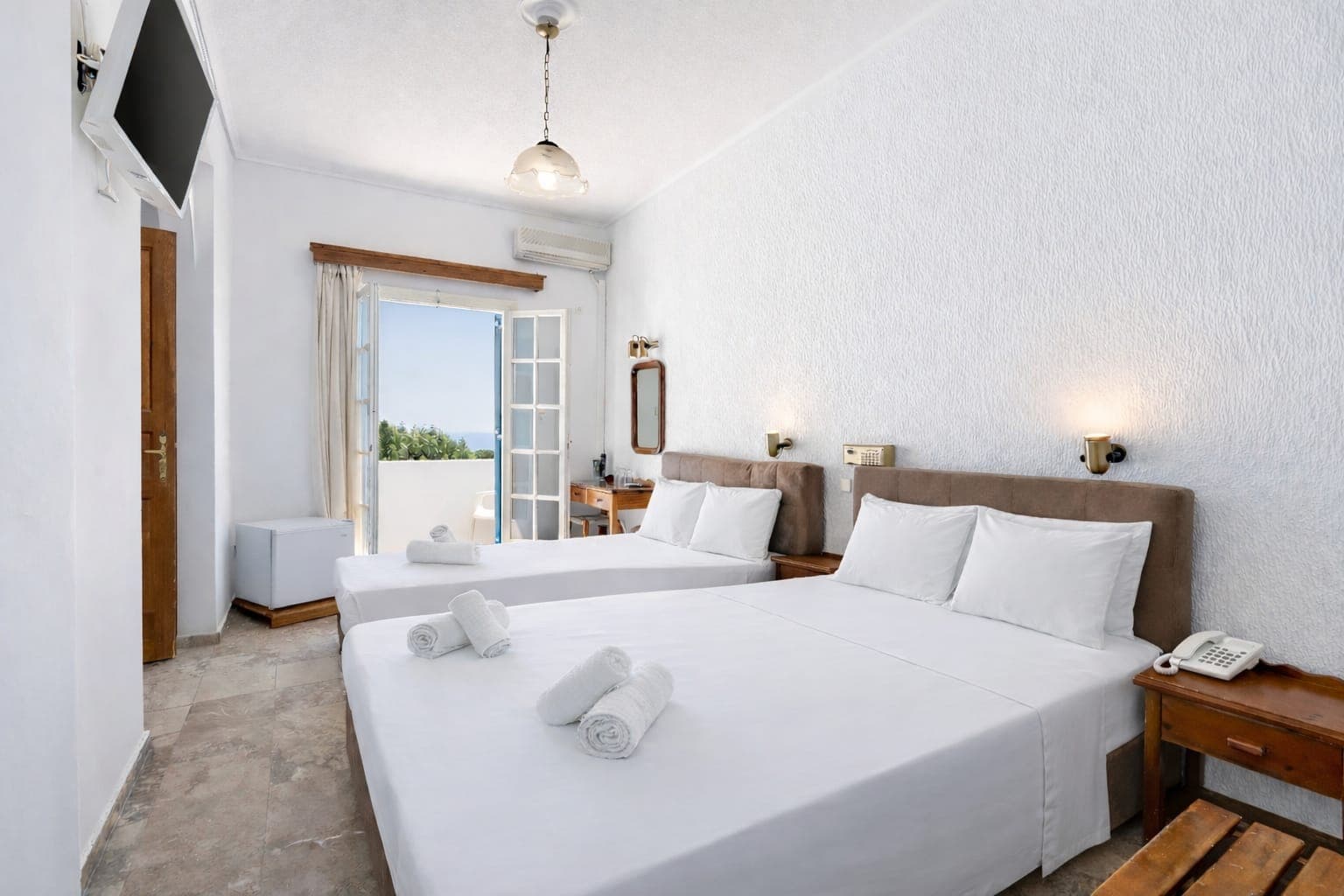 room-types-ARTEMISHTL-TRP-0.jpg