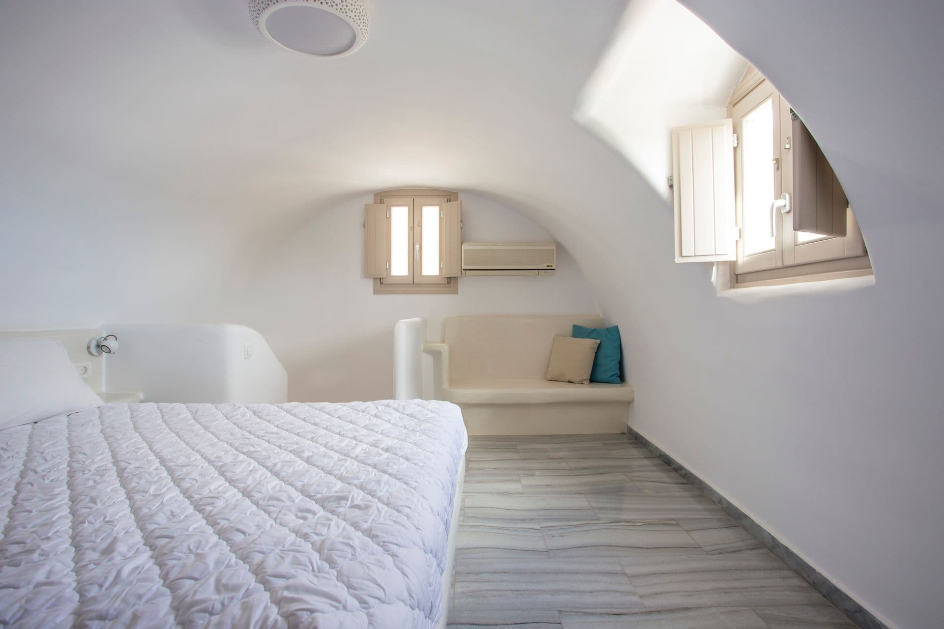 room-types-ARTEMISPER-DELXSV-0.jpg