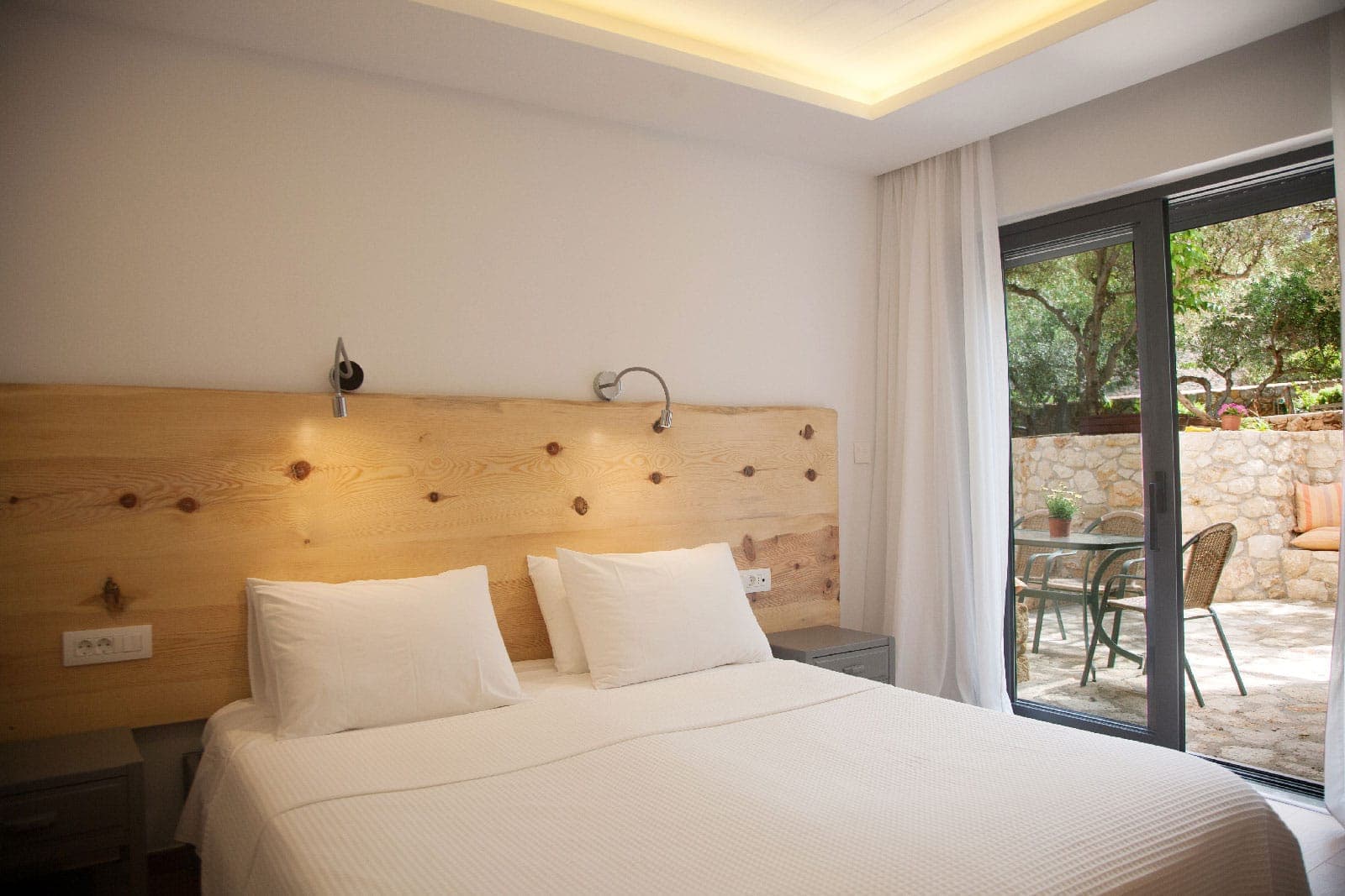 room-types-ARTEMISVIL-IVSK-0.jpg