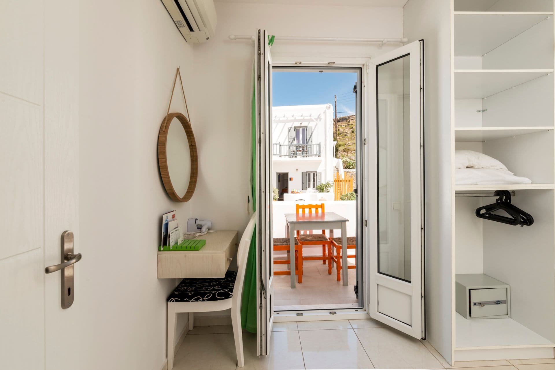 room-types-ARTEMOULAS-BEDAP2-0.jpg