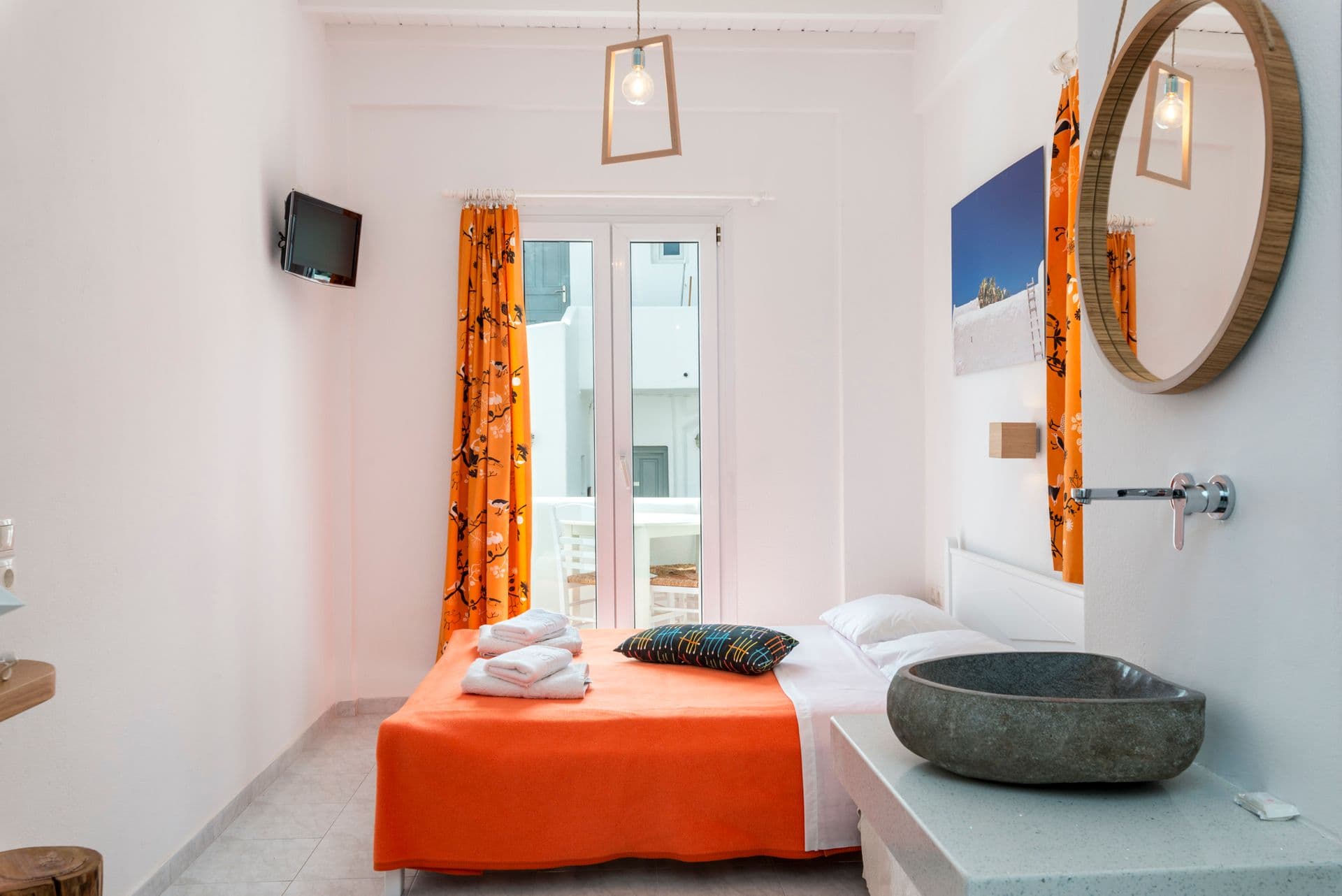 room-types-ARTEMOULAS-DBL-0.jpg
