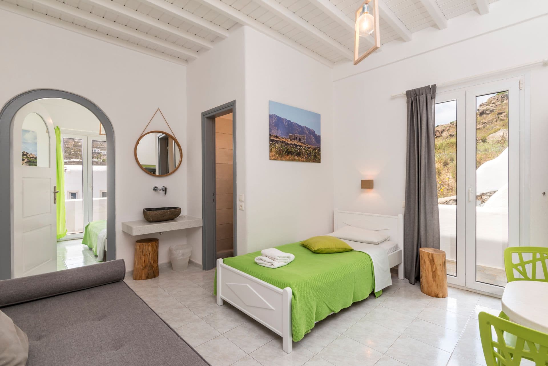 room-types-ARTEMOULAS-TRPL-0.jpg