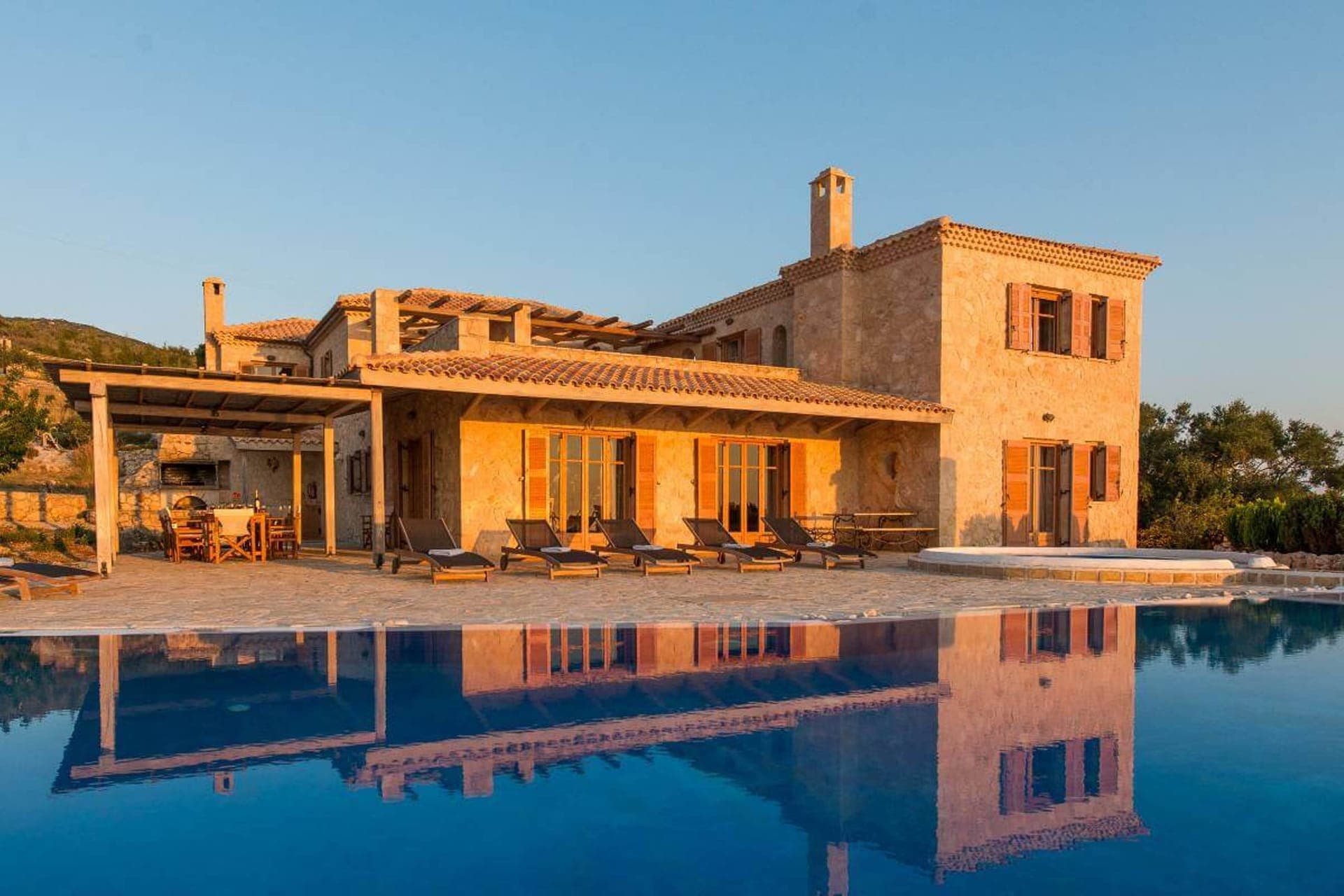Astarte Villas - Diva Affluence with Private Pool