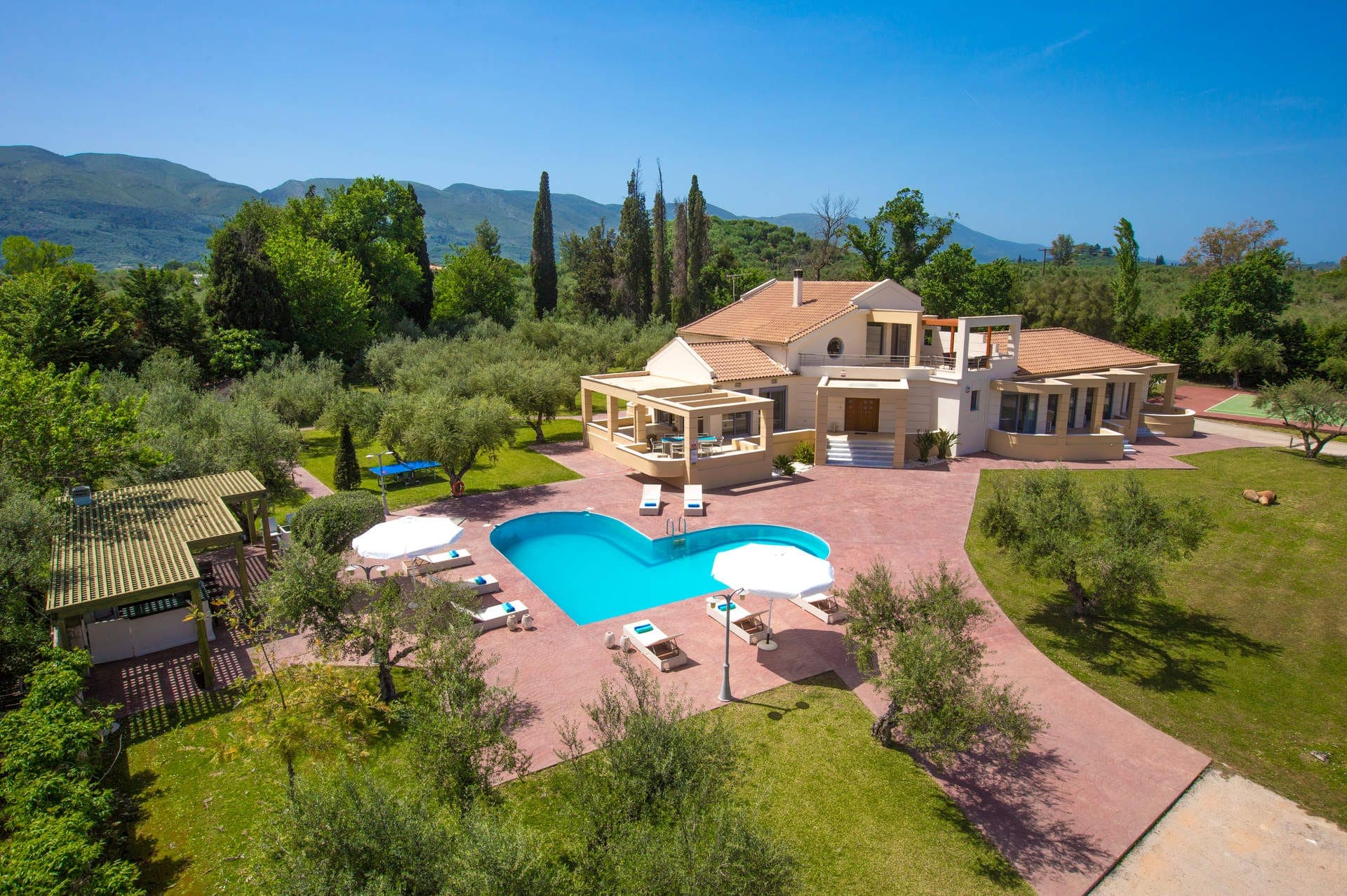 Astarte Villas - Istar Private Villa with Tennis Court