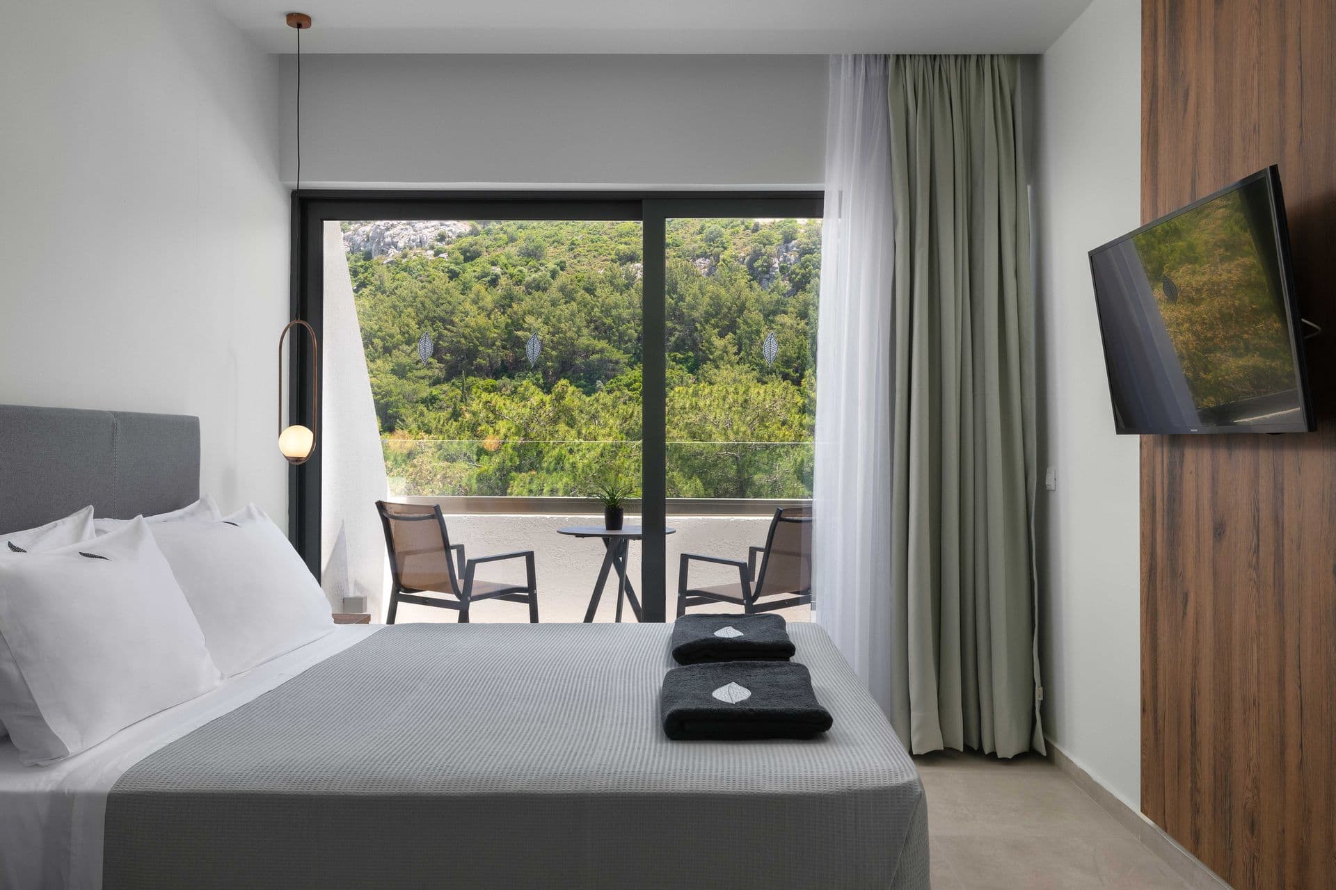 room-types-ATALANTI-DLXMV-0.jpg