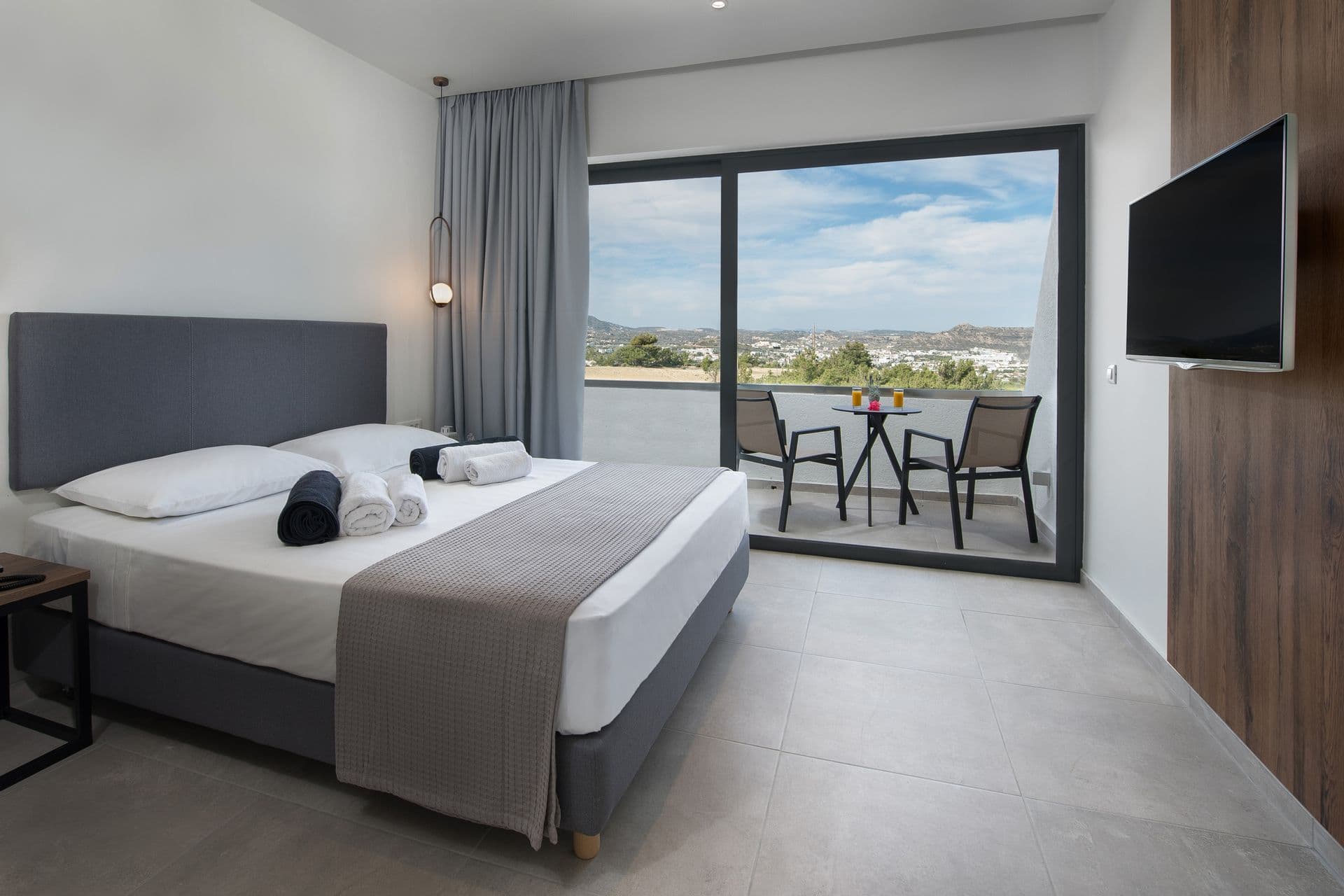 room-types-ATALANTI-DLXSSV-0.jpg