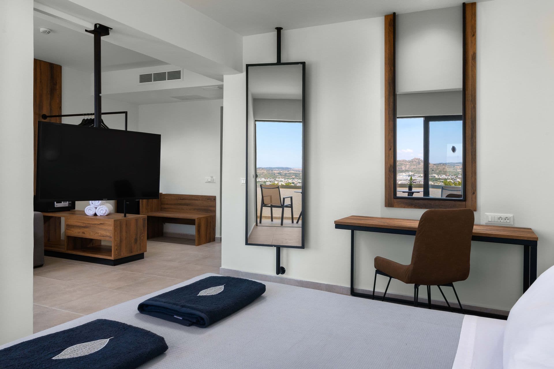 room-types-ATALANTI-JUNSV-0.jpg
