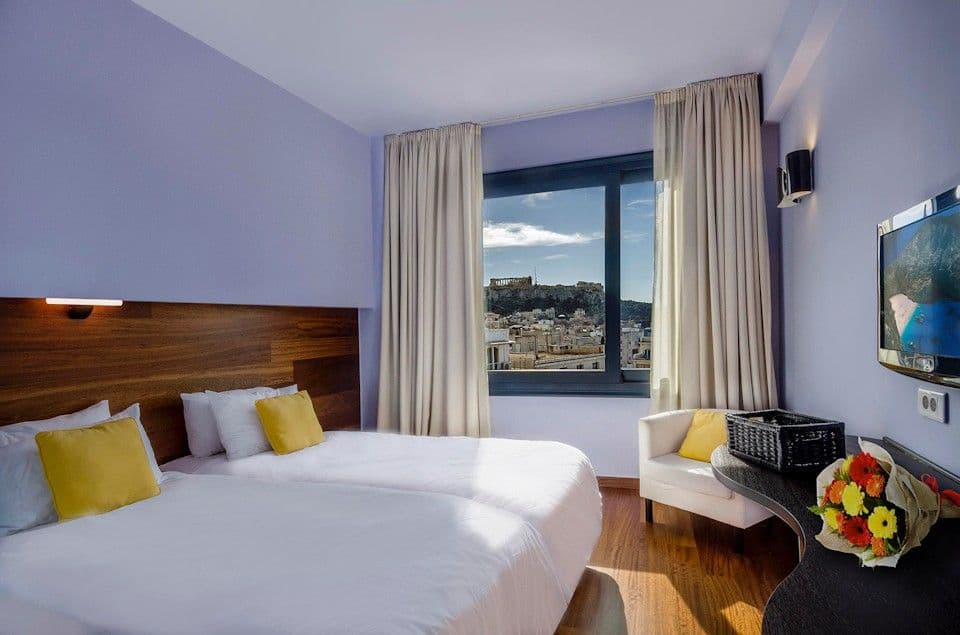 room-types-ATHCENTER-ACROP-0.jpg