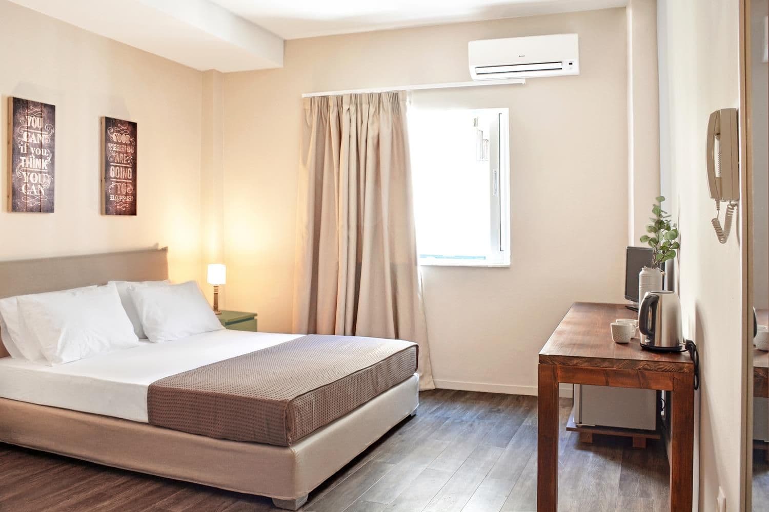 room-types-ATHCONNECT-DBL-0.jpg