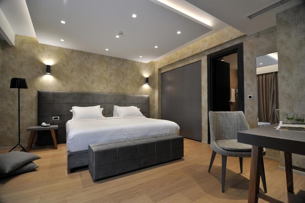 room-types-ATHENGRAND-DLXDBL-0.jpg