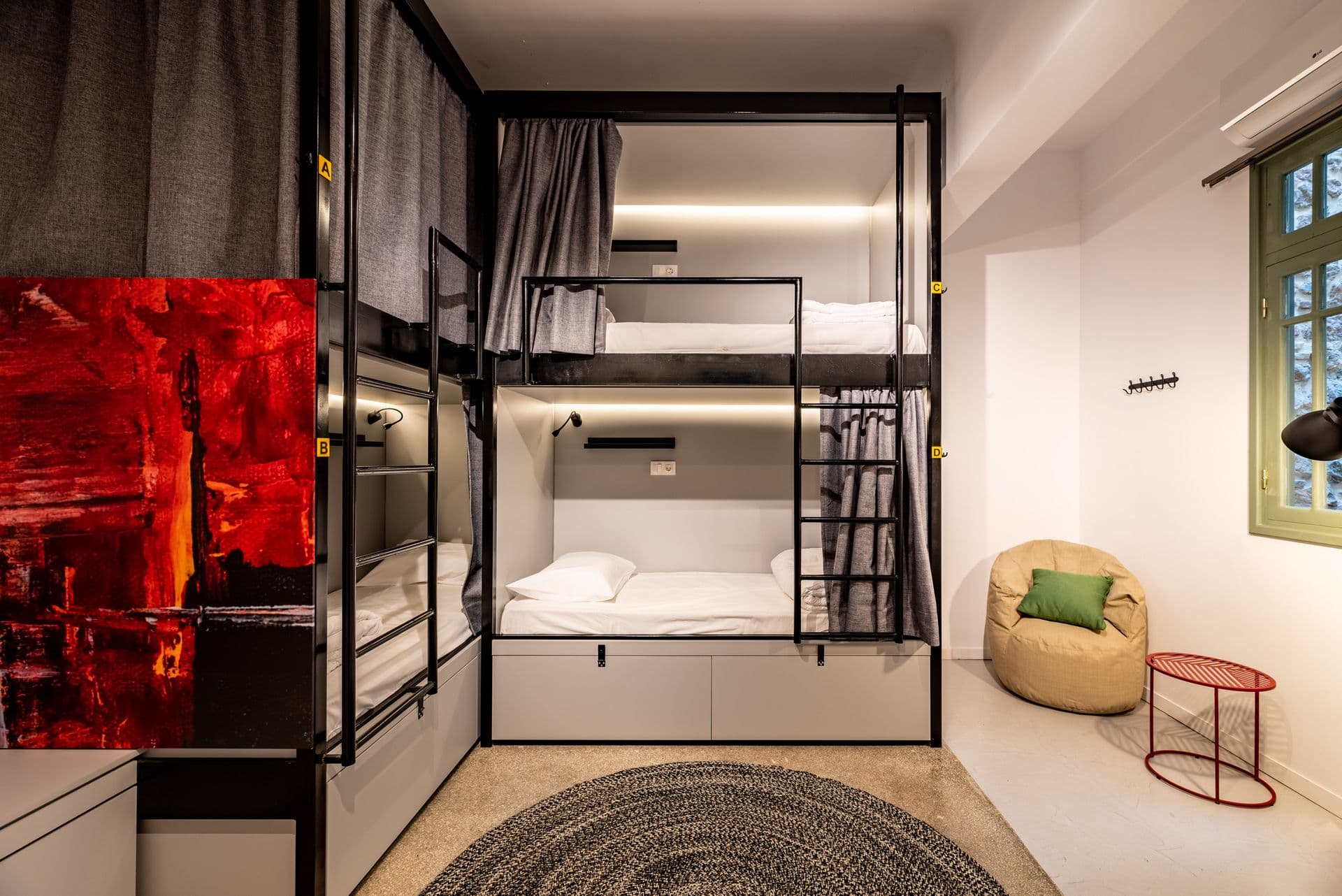 room-types-ATHENSHUB-4BMD-0.jpg