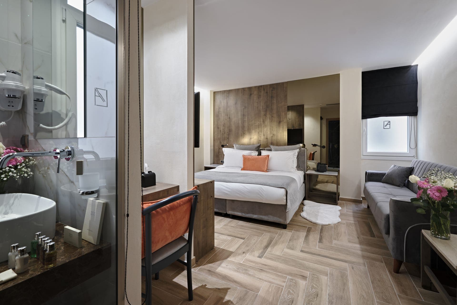 room-types-ATHENSL7-FAMILY-0.jpg