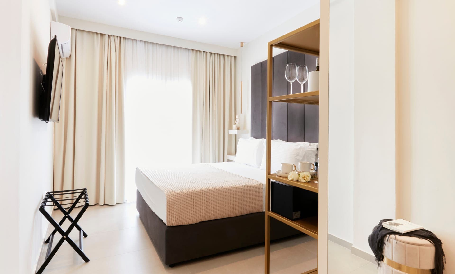room-types-ATLASKIATH-SUI8-0.jpg