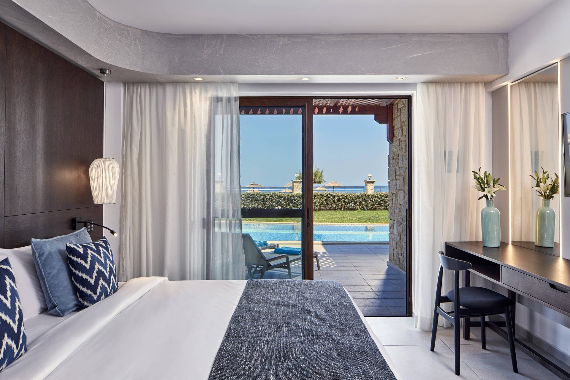 Atlantica Caldera Palace, Greece - Family Suite Swim up Sea View