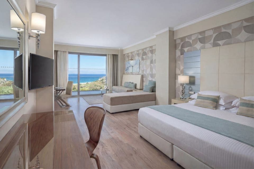 room-types-ATRIUMPLAT-DLXJST-0.jpg