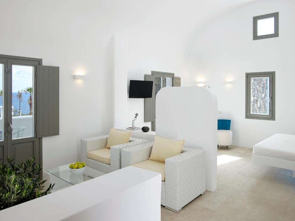 room-types-AURORA-HONEYM-0.jpg
