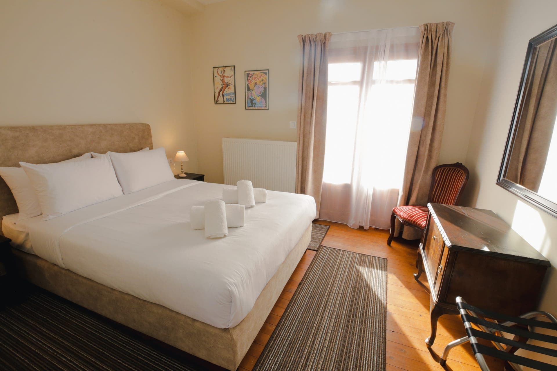 room-types-AURORAINN-ECDR-0.jpg
