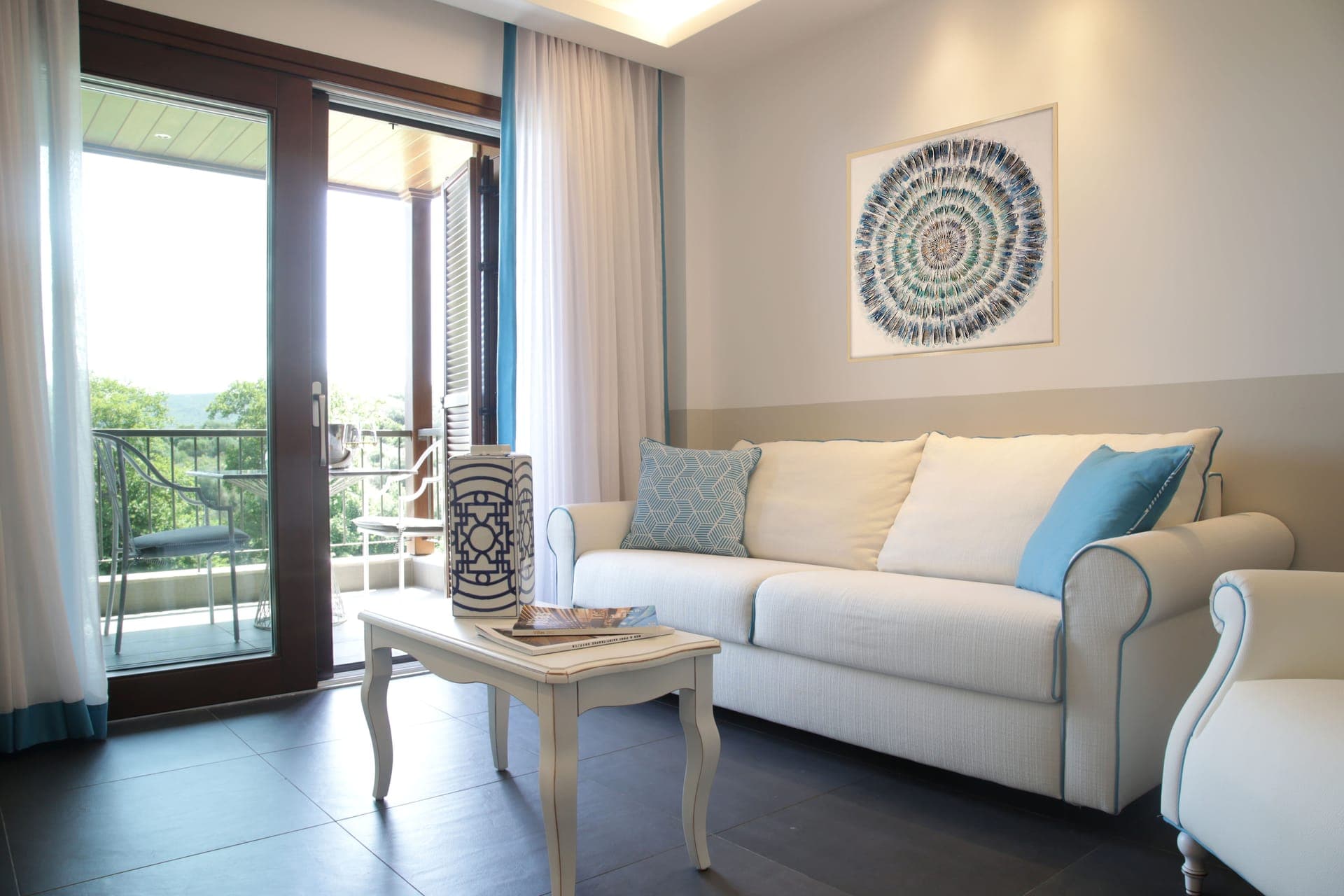 room-types-AVATONLR-1BDPA-0.jpg