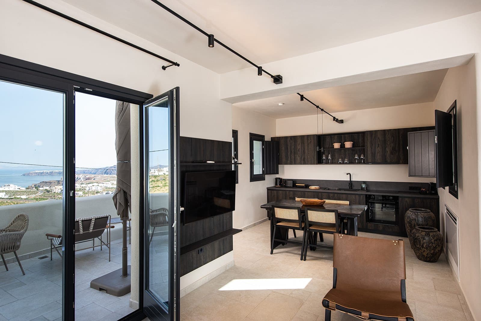 room-types-AVENTOLUXS-1BED4G-0.jpg