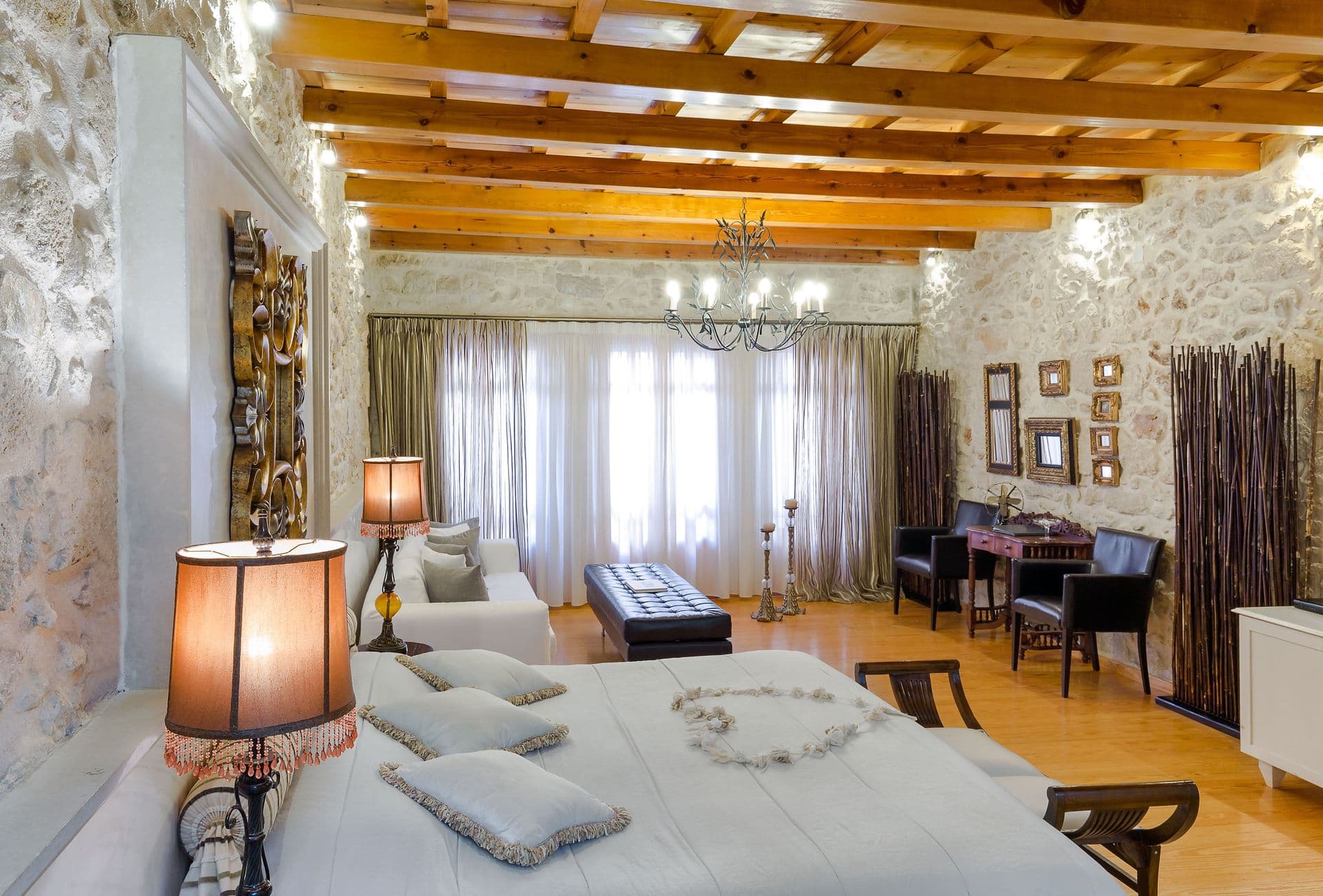 room-types-AVLI-ESU-0.jpg