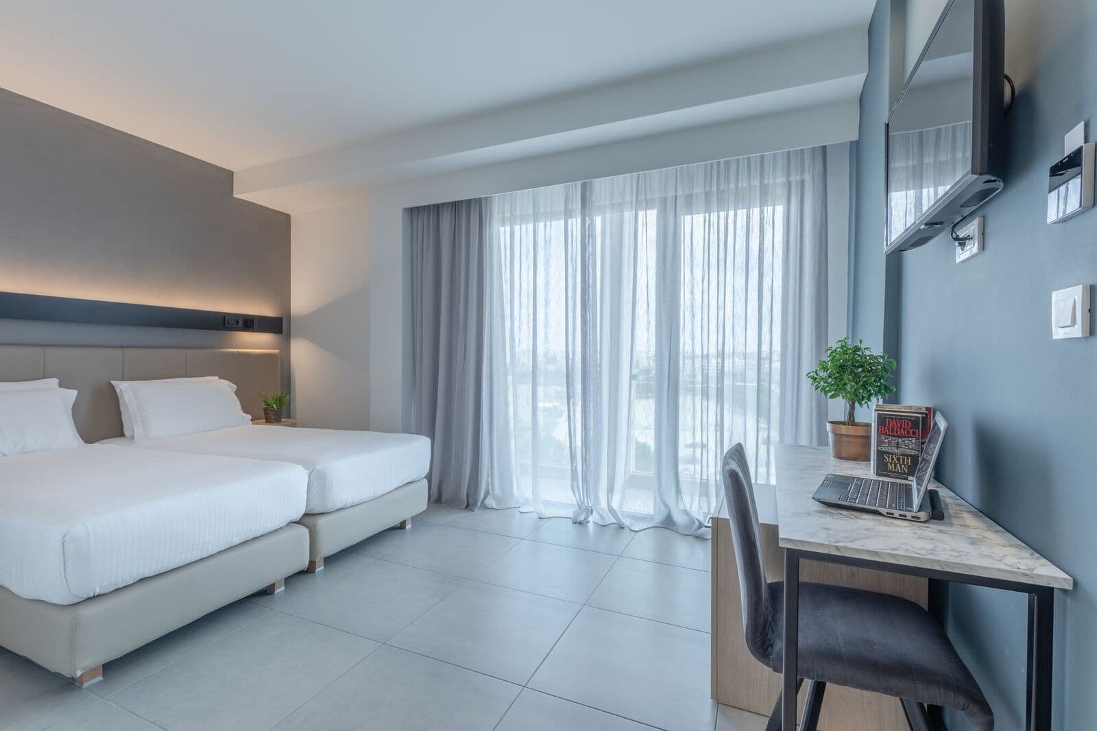 room-types-AVRA-CQUAD-0.jpg