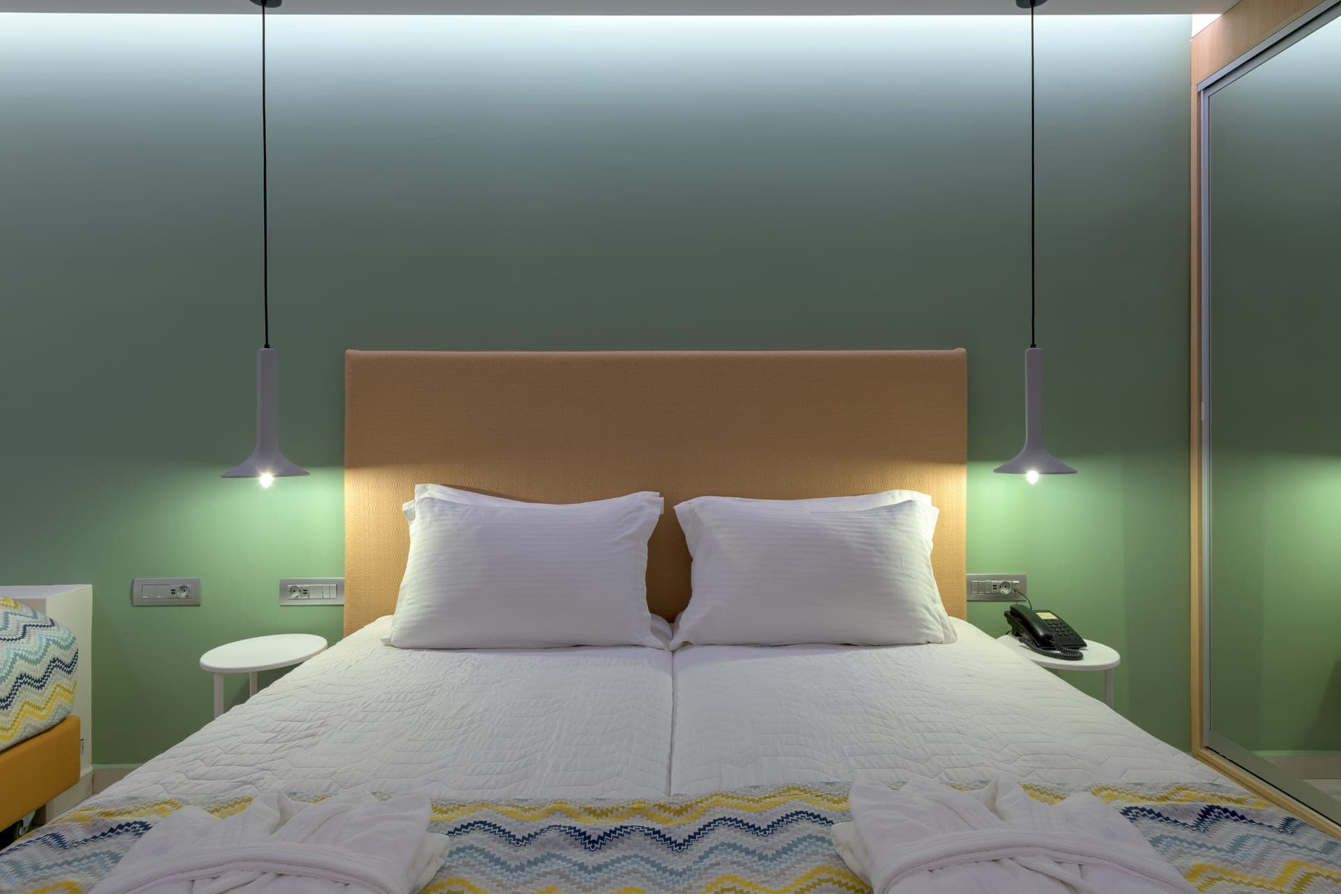 room-types-AVRABR-SDBLG-0.jpg
