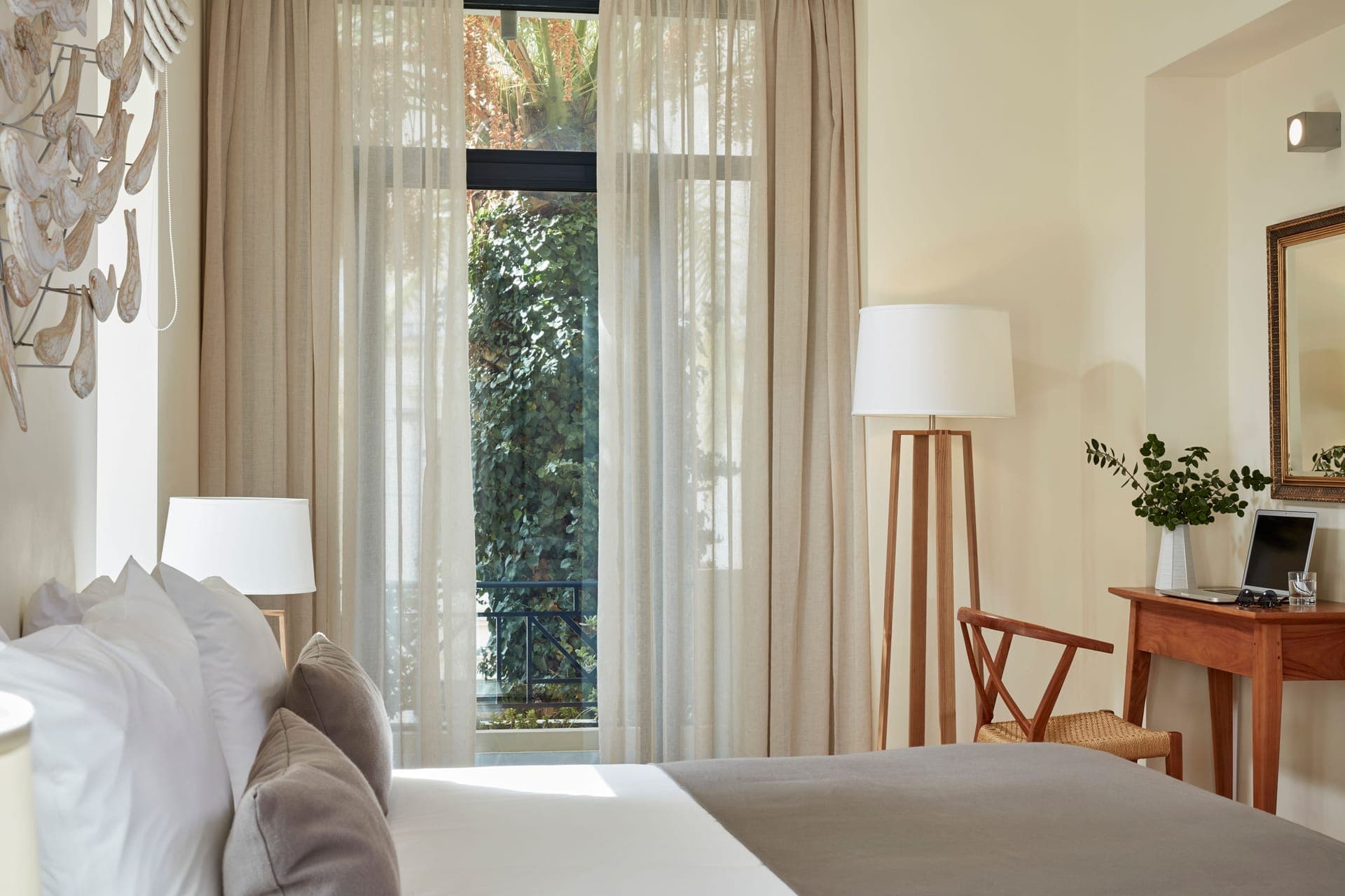 room-types-AVRACITY-JS-0.jpg
