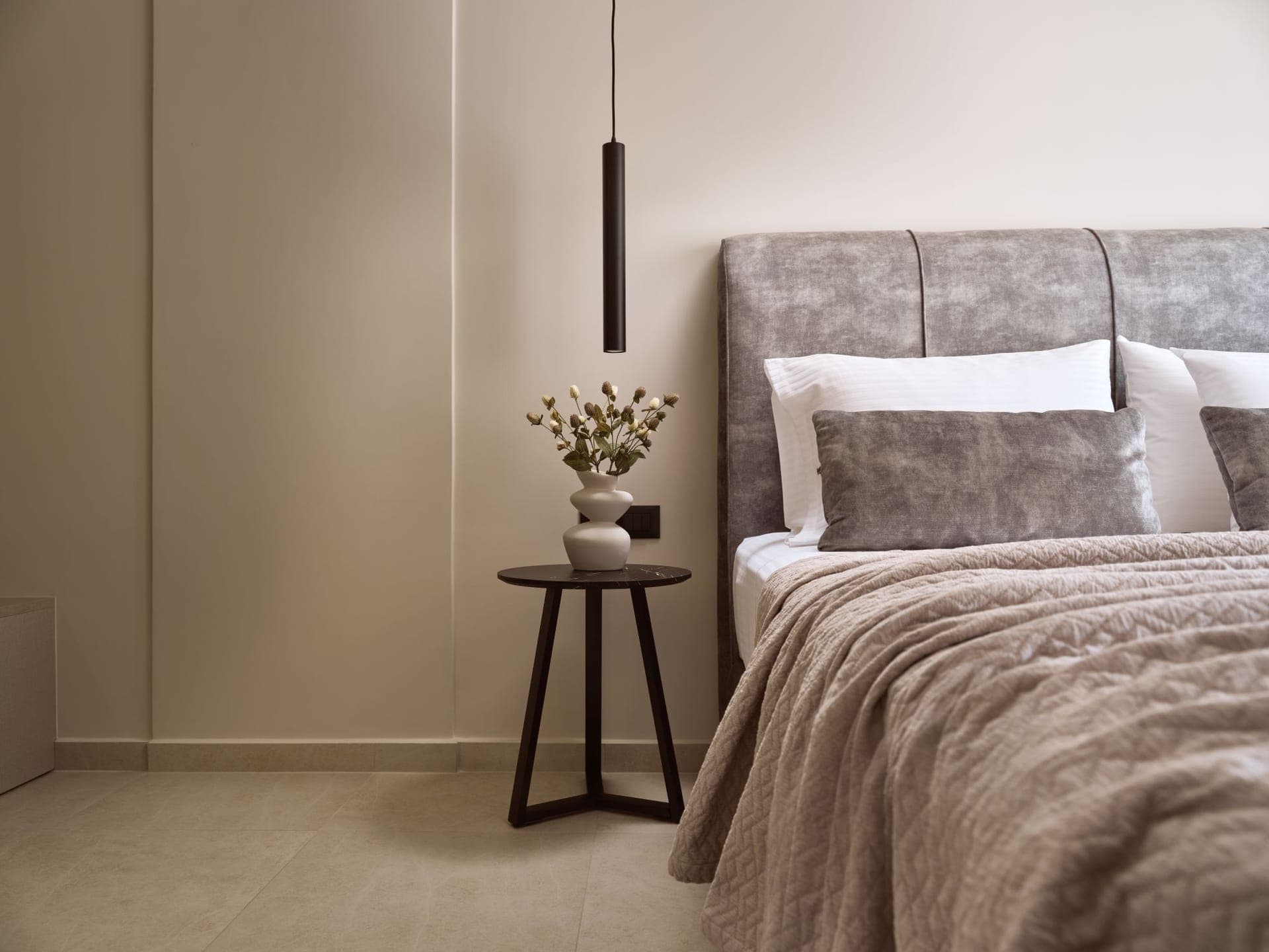 room-types-AVRASUITES-SUIT1-0.jpg