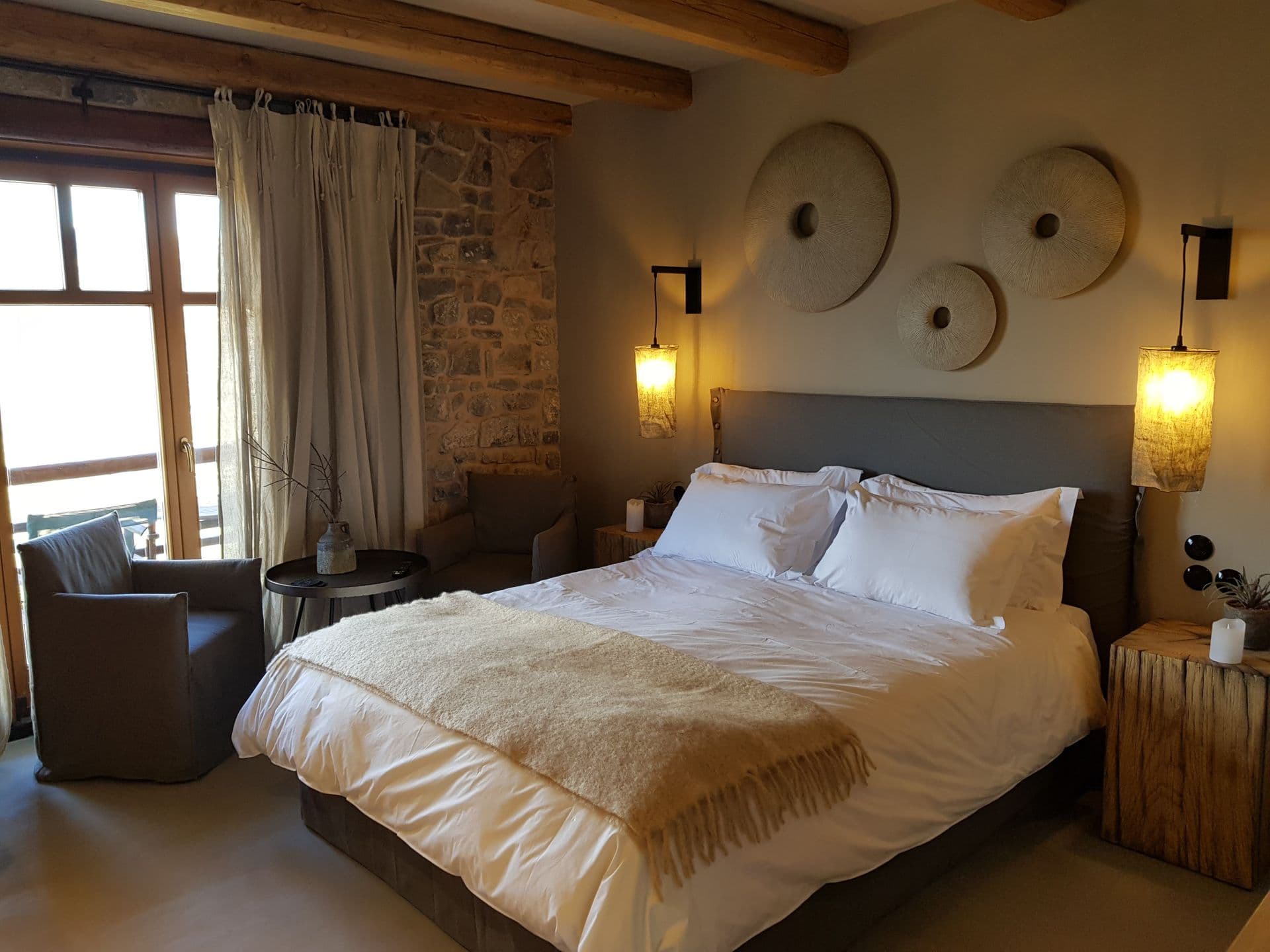 room-types-AZANIAS-STNDRD-0.jpg