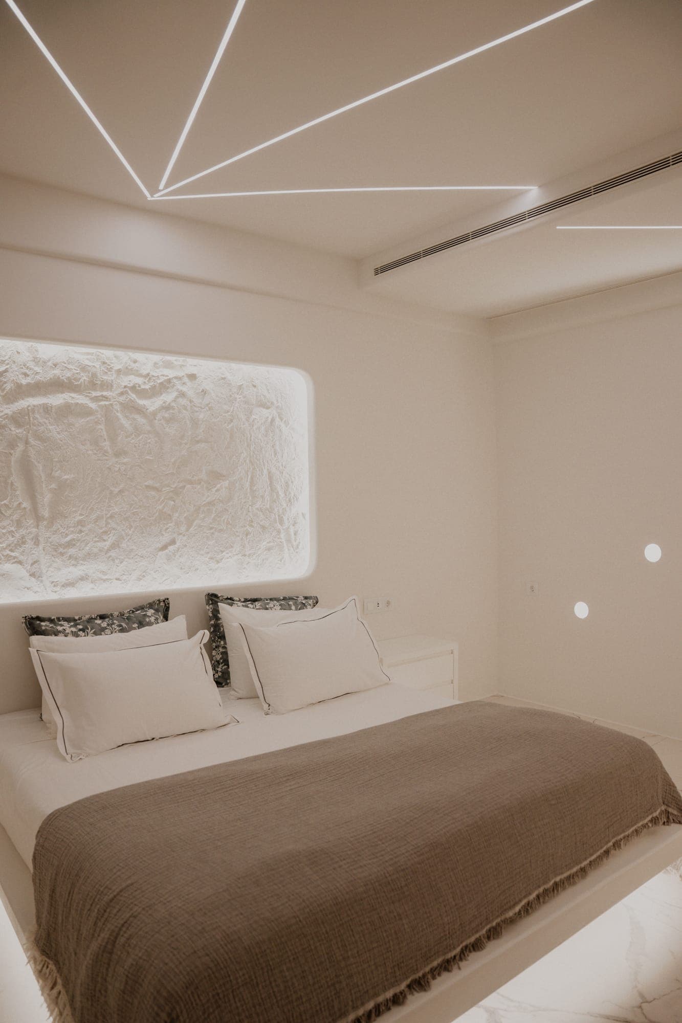room-types-AZEROLUXS-HSUI2B-0.jpg