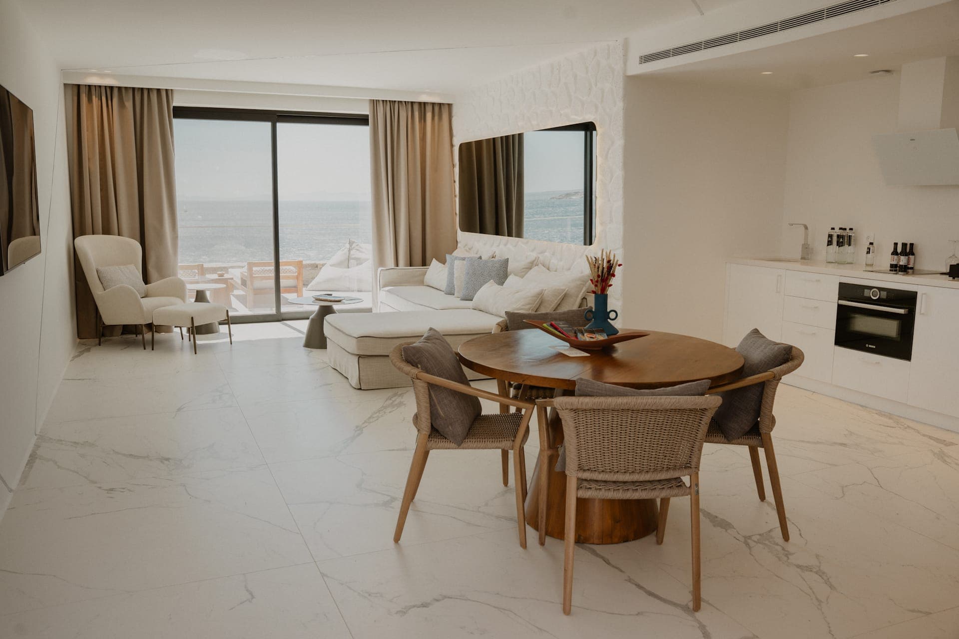 room-types-AZEROLUXS-SIGNAT-0.jpg