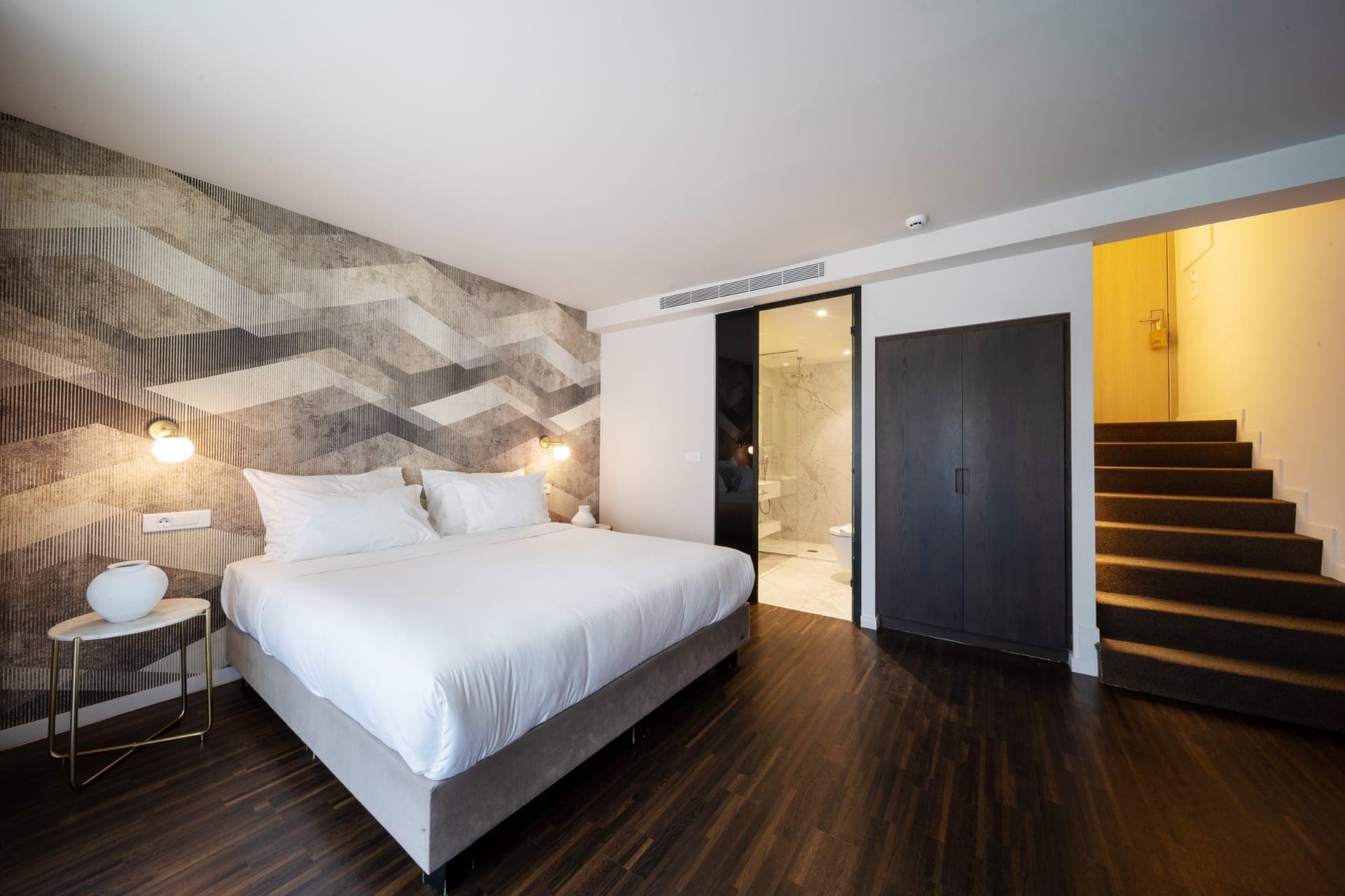 room-types-AZURHOTELV-JUNSUI-0.jpg