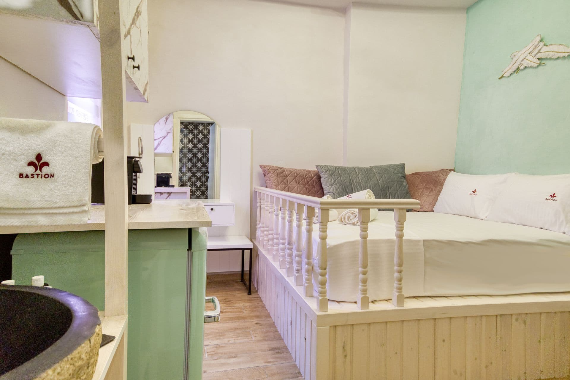 room-types-BASTION-DELUXE-0.jpg