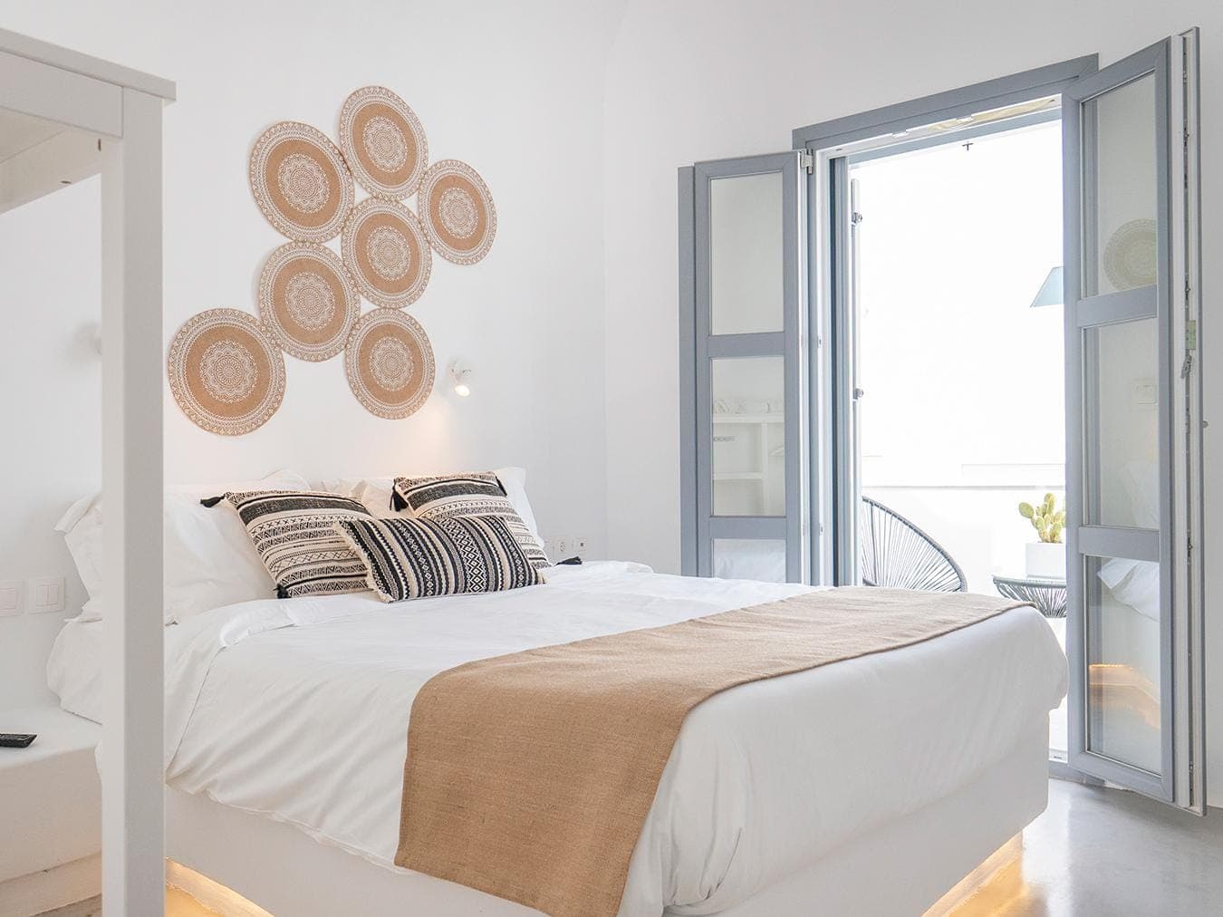 room-types-BEDSPHSTS-DBLWH-0.jpg
