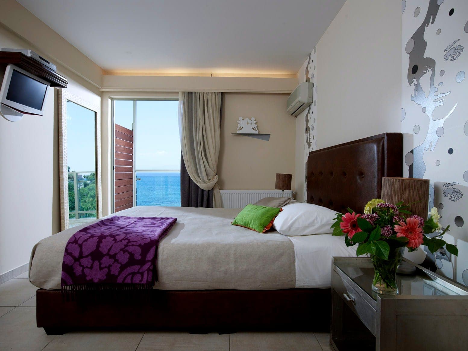 room-types-BELLEHELEN-FAMPL-0.jpg