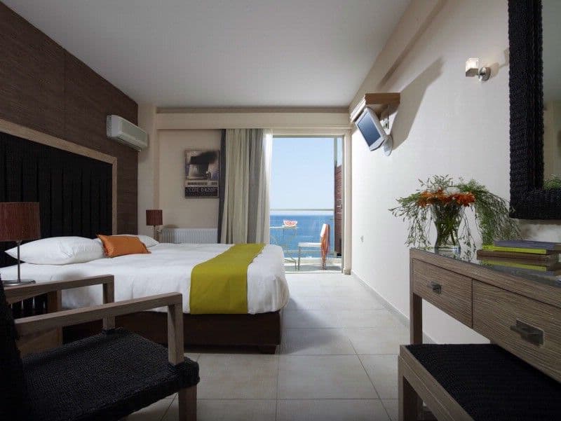 room-types-BELLEHELEN-FAMV-0.jpg