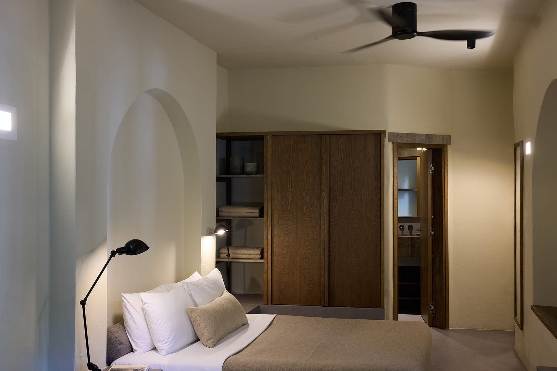 room-types-BELLONIASV-LUXLSS-0.jpg