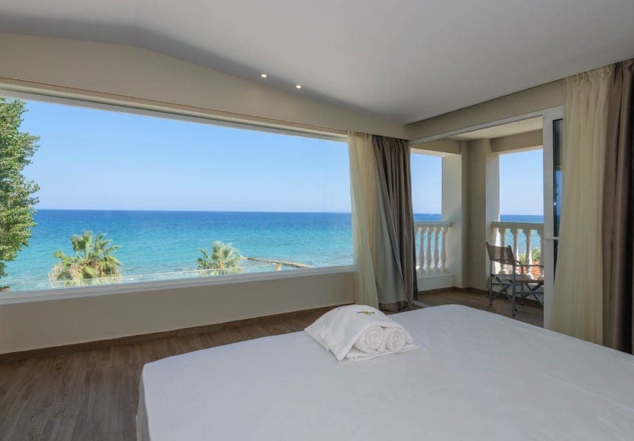 room-types-BELUSSI-DELUXE-0.jpg