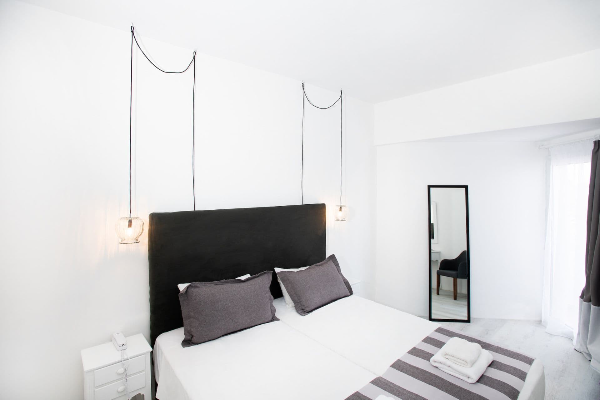 room-types-BIANCOOLYM-SUPSUI-0.jpg