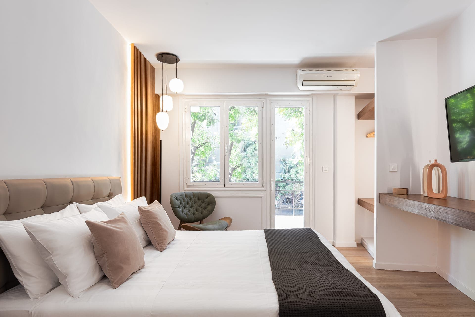 room-types-BILLJOHN-HOLMES-0.jpg