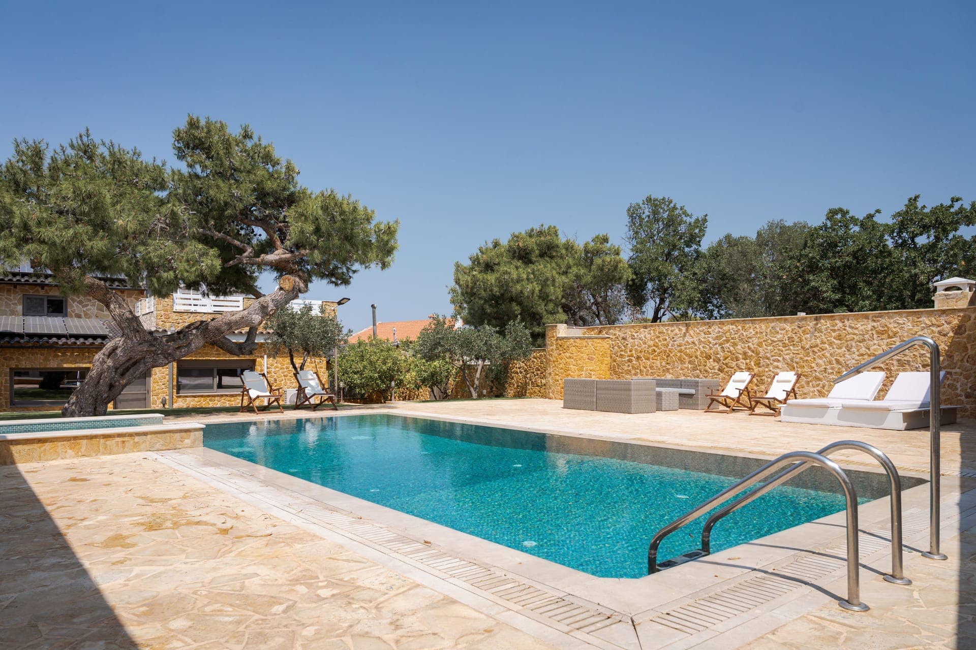 room-types-BJVILLAS-I13AEO-0.jpg