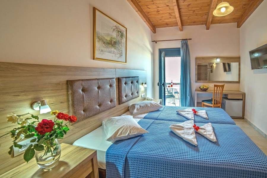 room-types-BLUEA-DBL-0.jpg