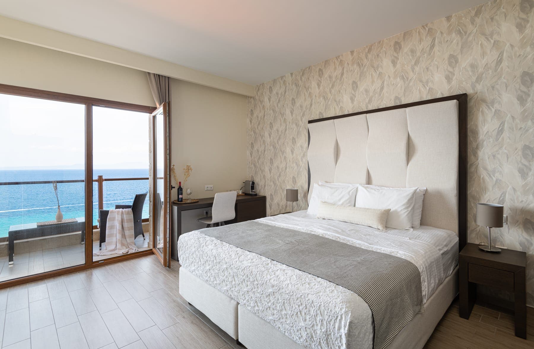 room-types-BLUEBAY-SUPFSV-0.jpg