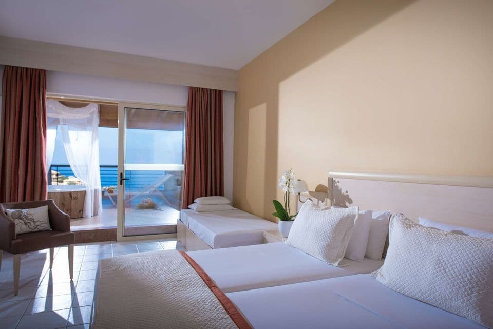 Executive Room - outdoor Jacuzzi