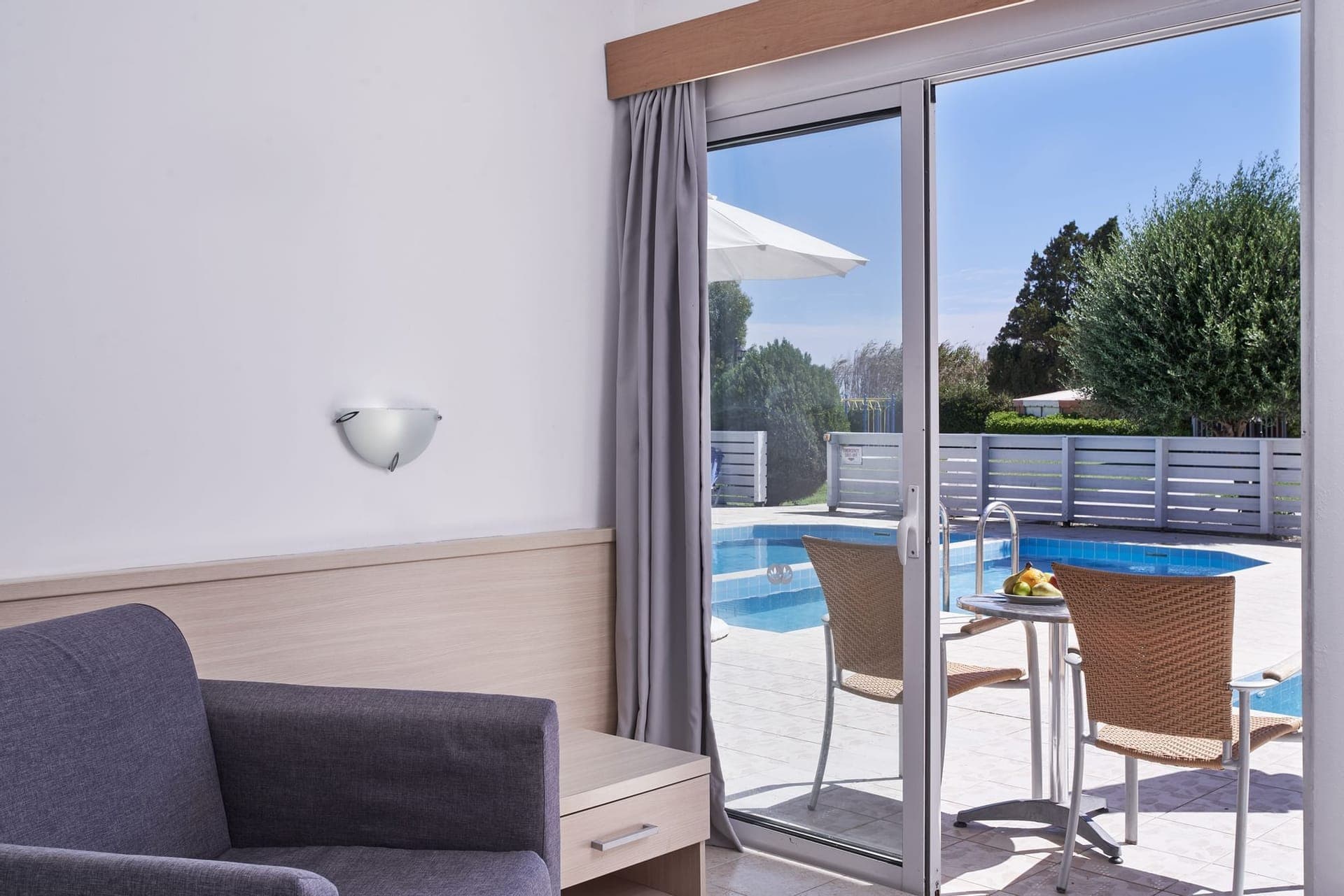room-types-BLUEBAYRHO-B29-0.jpg