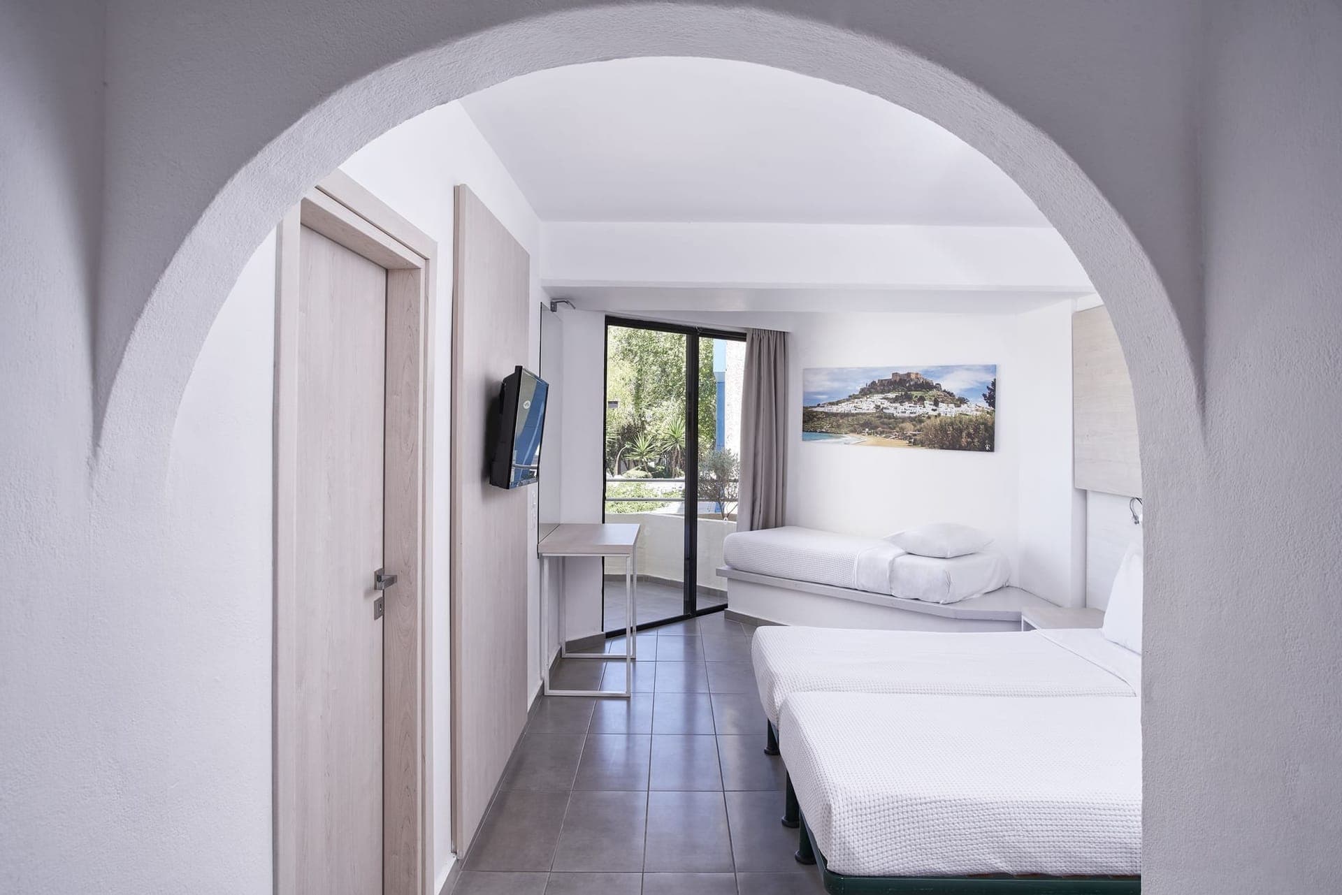 room-types-BLUEBAYRHO-DZ-0.jpg